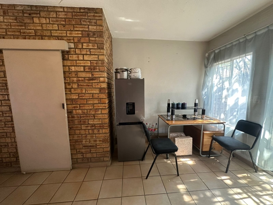 3 Bedroom Property for Sale in Rustenburg Central North West